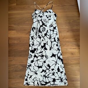 Zara black and white floral print summer dress, size Small